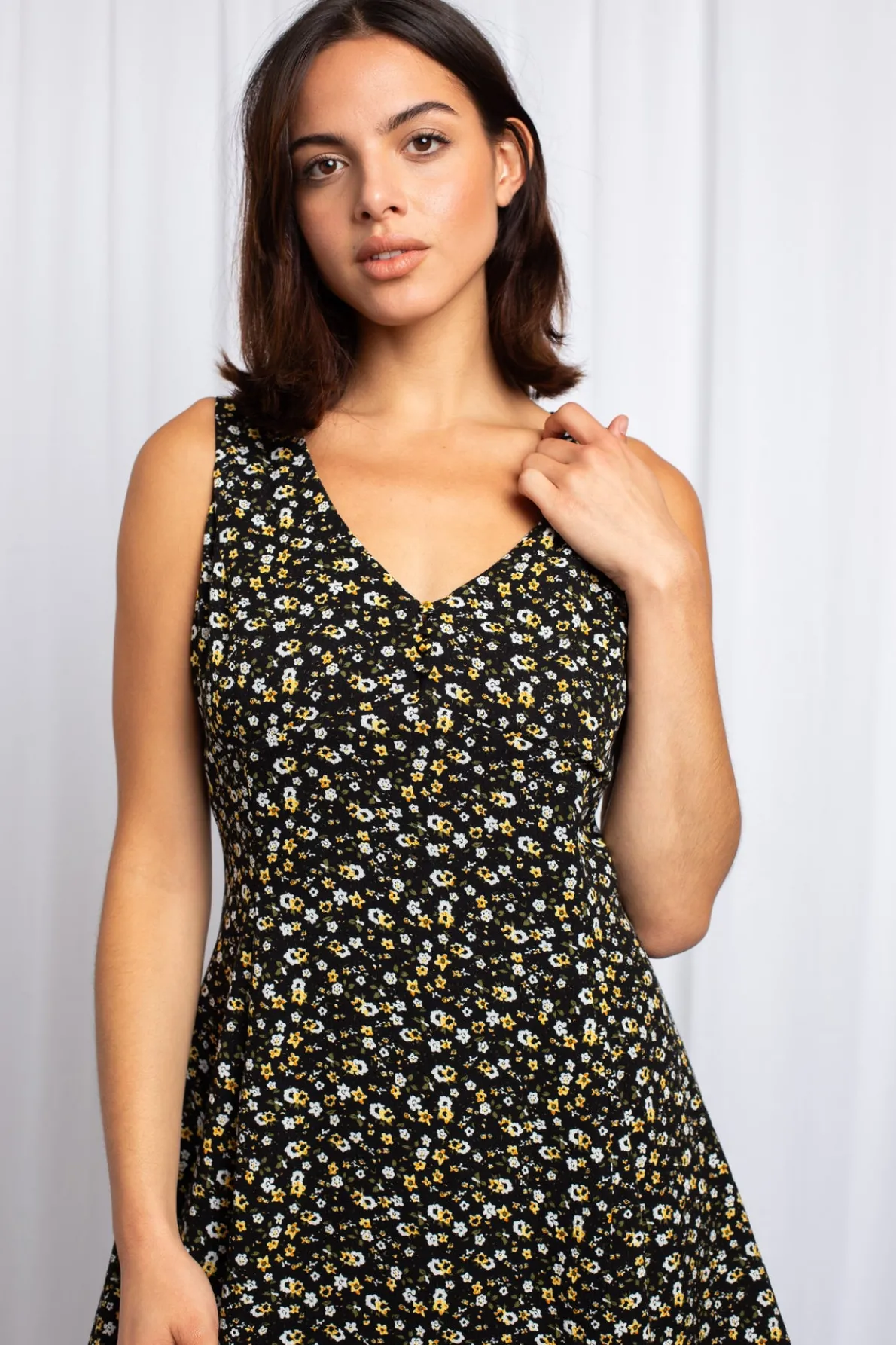 Daisy Street Fitted Floral Mini Dress-Women Dresses