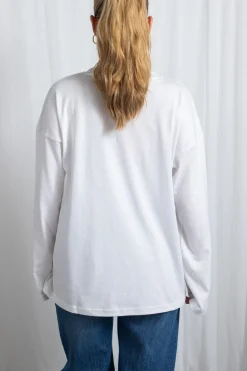 Daisy Street Hello Kitty Long Sleeve T-Shirt With Bow Graphic-Women Tops | T-Shirts