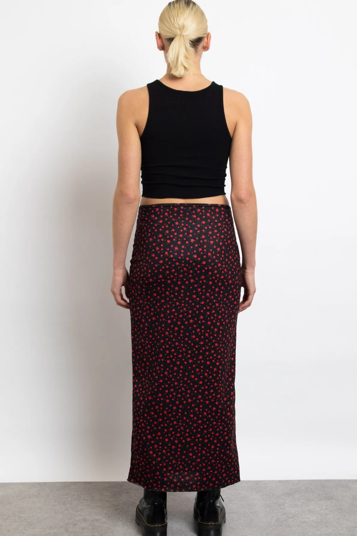 Daisy Street Knitted Midi Skirt in Ditsy Red Floral-Women Skirts