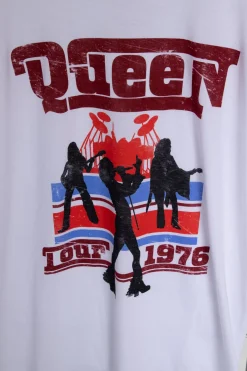 Daisy Street Licensed Relaxed T-Shirt With Queen Tour 1976 Print-Women T-Shirts