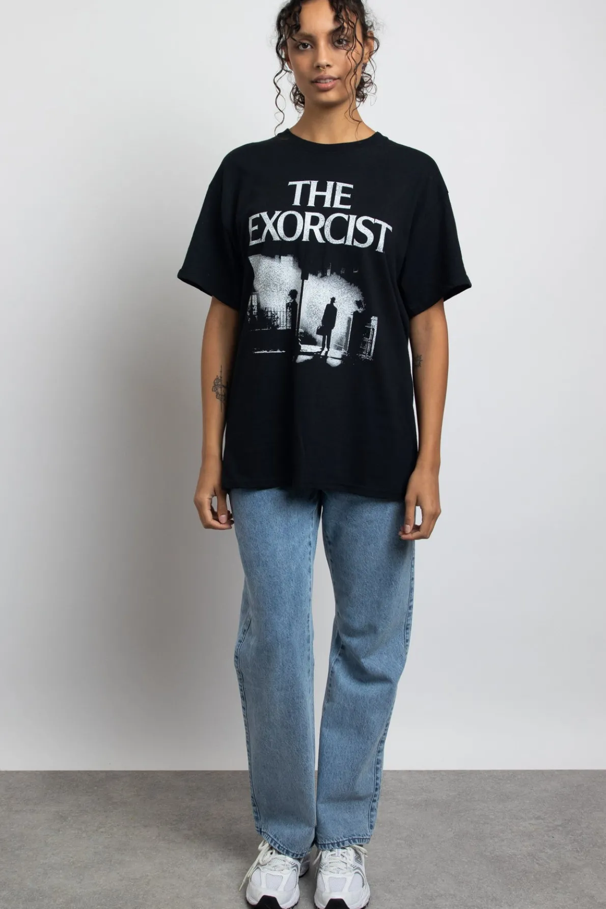 Daisy Street Relaxed T-Shirt with The Exorcist Graphic-Women Tops | T-Shirts