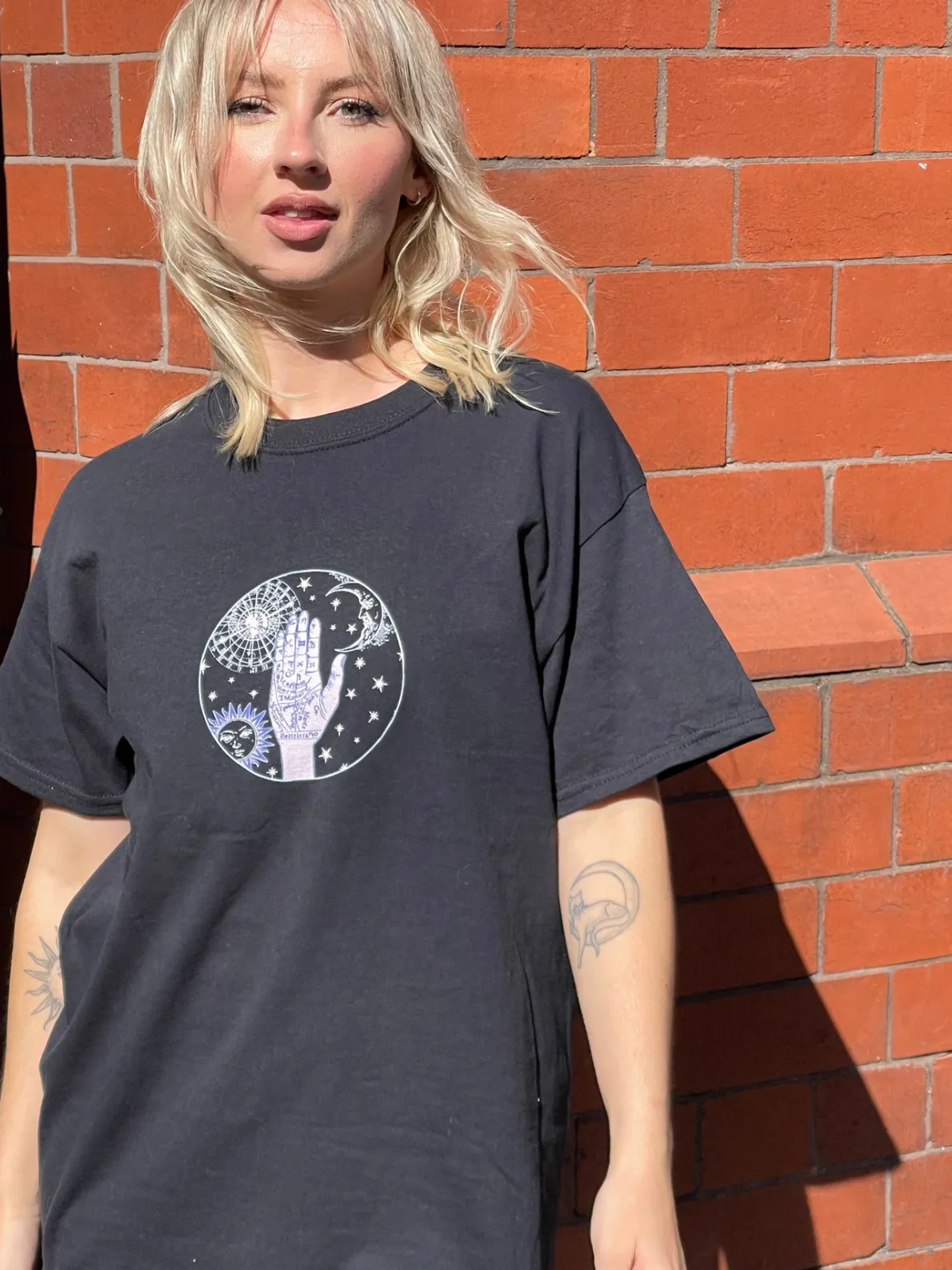 Daisy Street Relaxed T-Shirt with Palmistry Print-Women T-Shirts