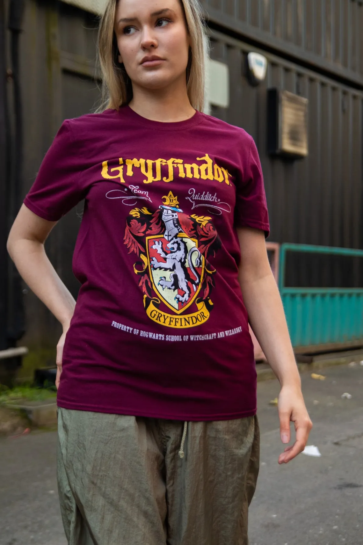 Daisy Street Relaxed T-Shirt with Harry Potter Gryffindor Red-Women Tops | T-Shirts