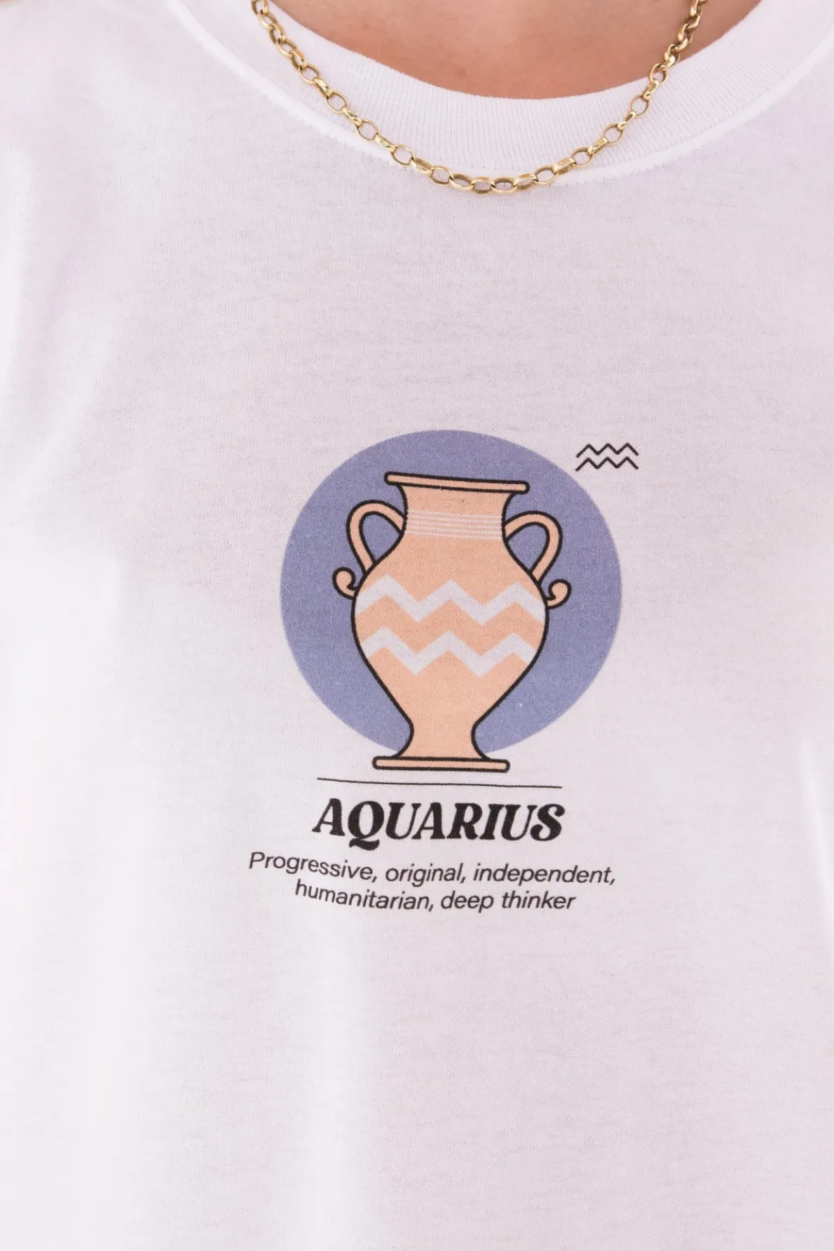 Daisy Street Relaxed T-Shirt with Aquarius Print-Women T-Shirts