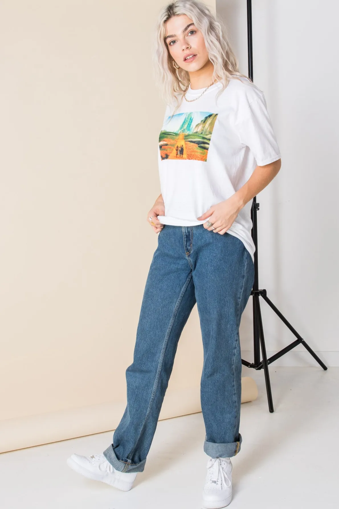 Daisy Street Relaxed T-Shirt with Wizard of Oz Print-Women T-Shirts