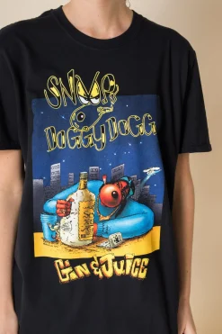 Daisy Street Relaxed T-Shirt with Snoop Dogg Gin and Juice Print-Women Band Tees