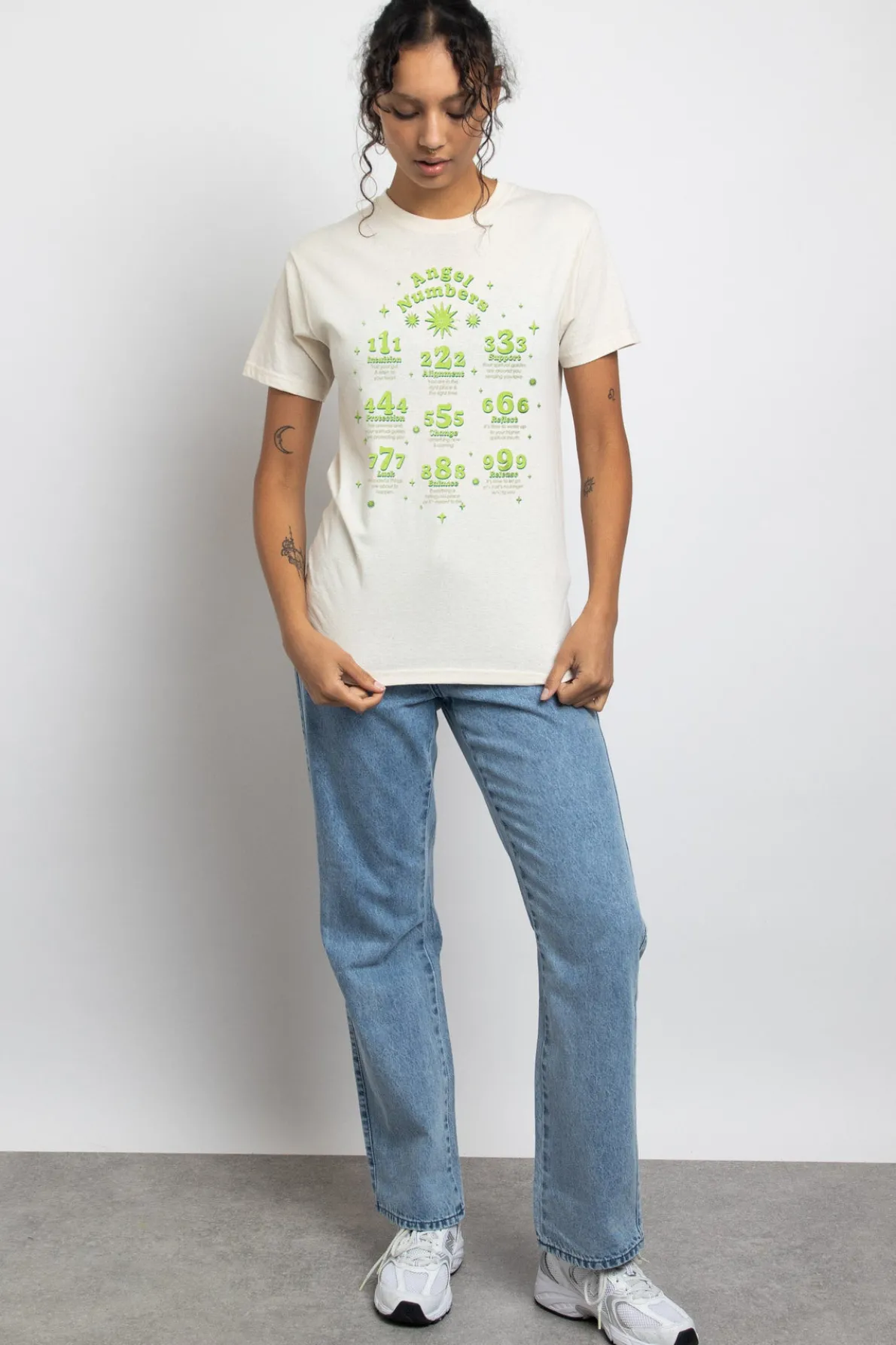 Daisy Street T-Shirt with Angel Numbers Graphic-Women T-Shirts